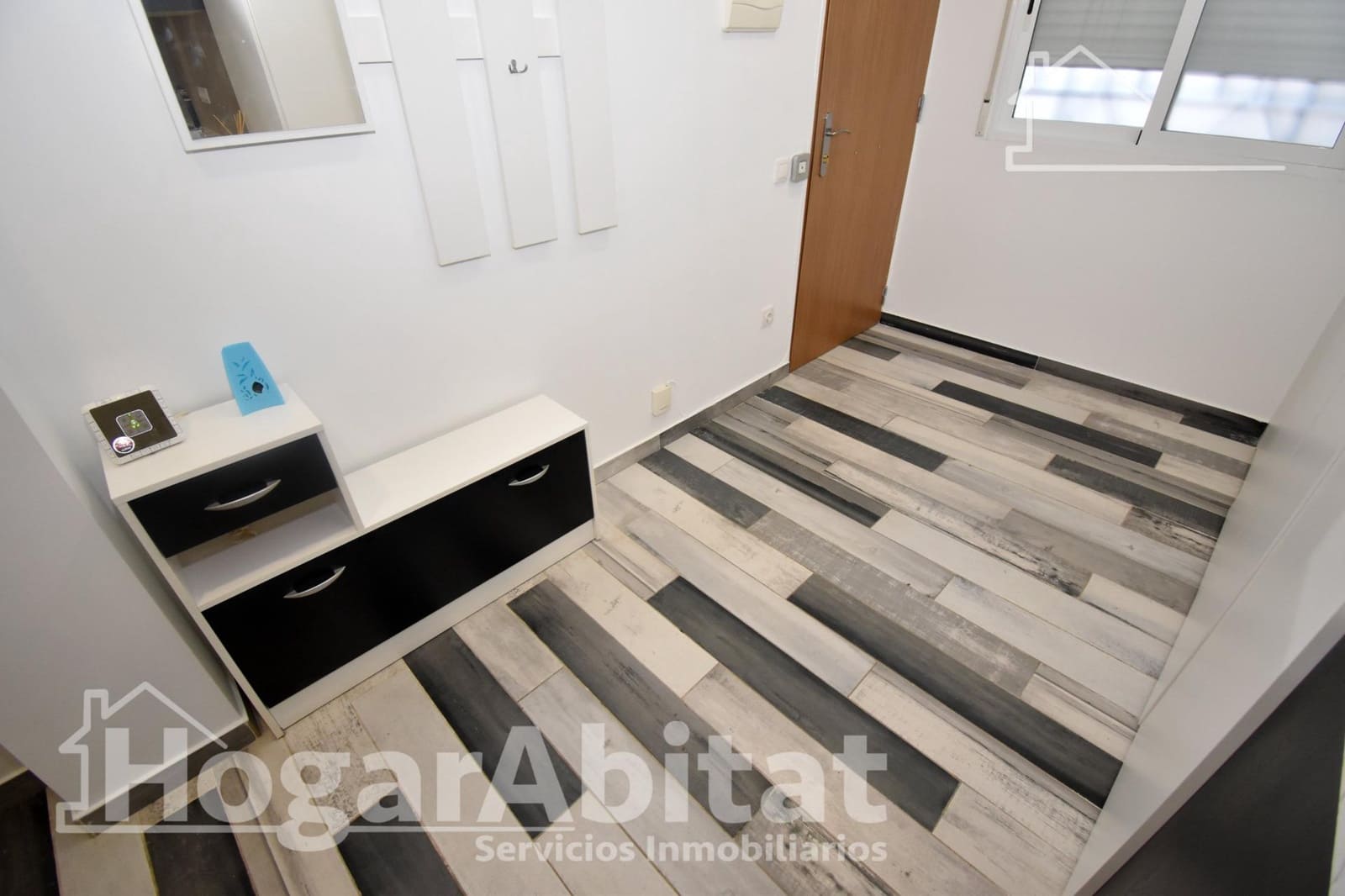 2 bedroom Flat for sale in Castello de la Plana - € 152,000 (Ref: 9508927)