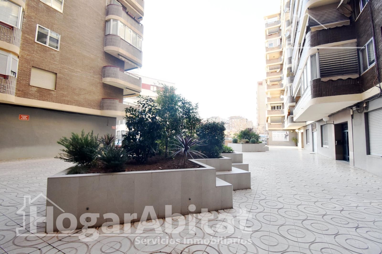 2 bedroom Flat for sale in Castello de la Plana - € 152,000 (Ref: 9508927)