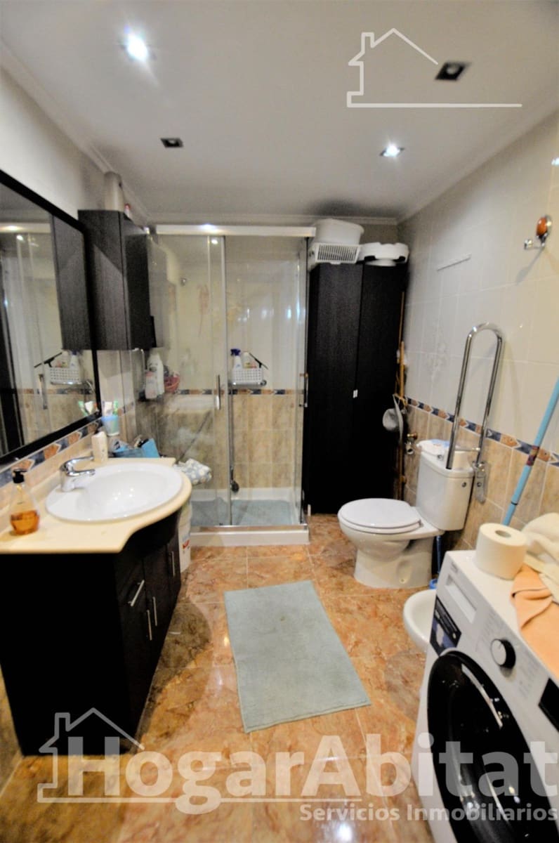 4 slaapkamer Flat te koop in Valencia stad - € 435.000 (Ref: 9508932)