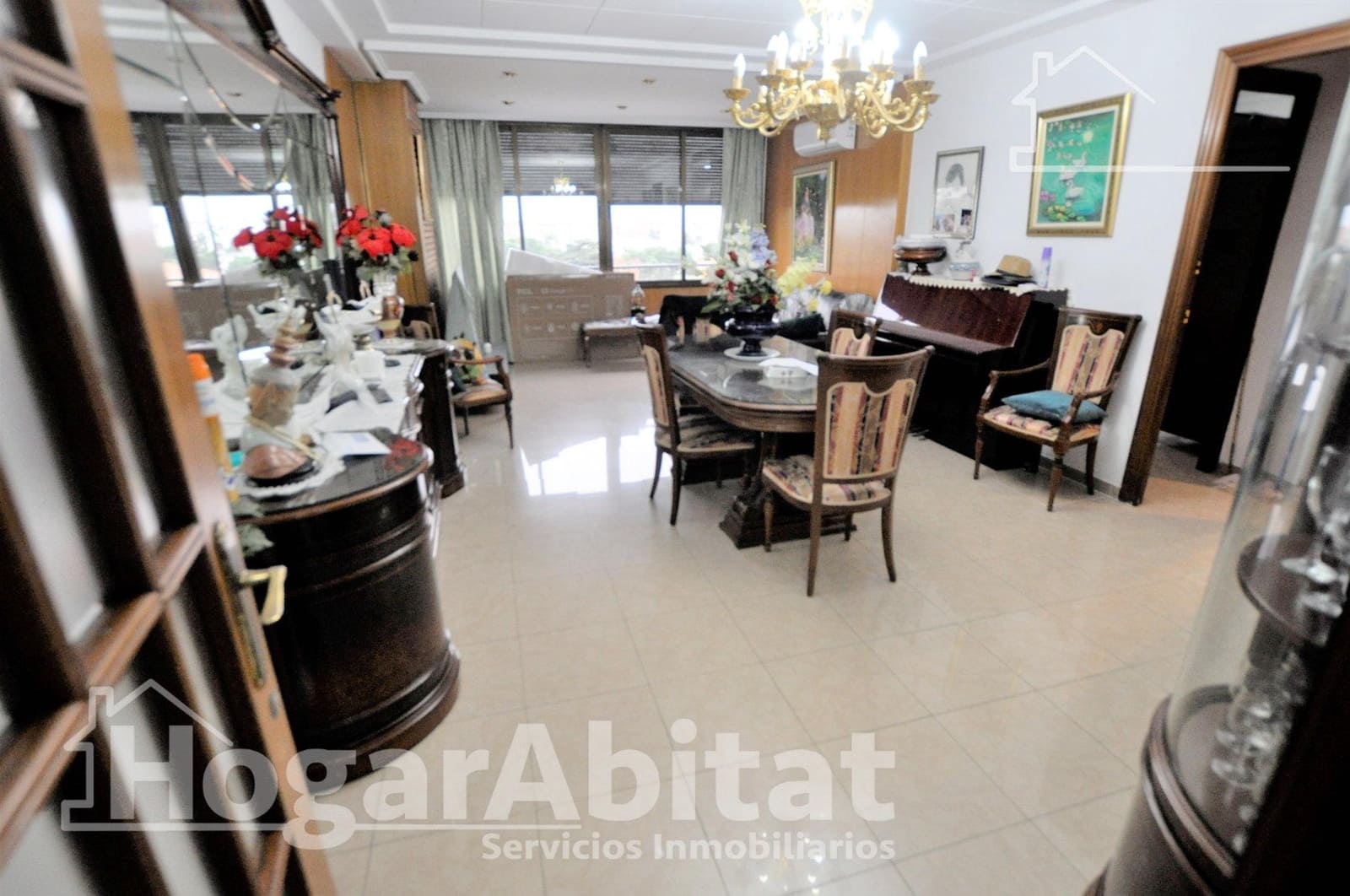 4 slaapkamer Flat te koop in Valencia stad - € 435.000 (Ref: 9508932)