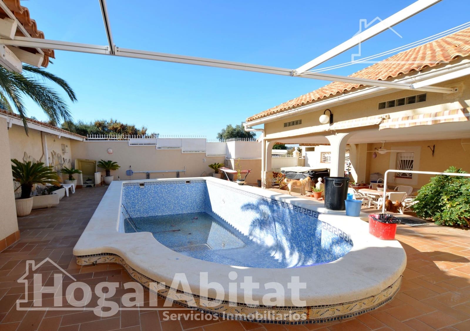 5 sovrum Villa till salu i Alicante stad med pool garage - 490 000 € (Ref: 9508933)
