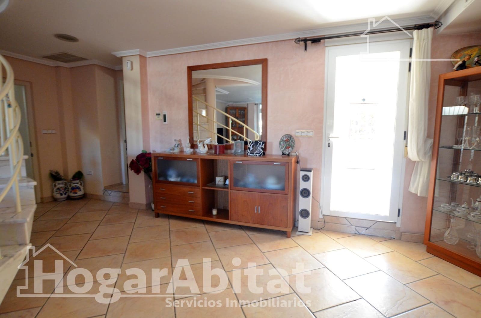 5 sovrum Villa till salu i Alicante stad med pool garage - 490 000 € (Ref: 9508933)