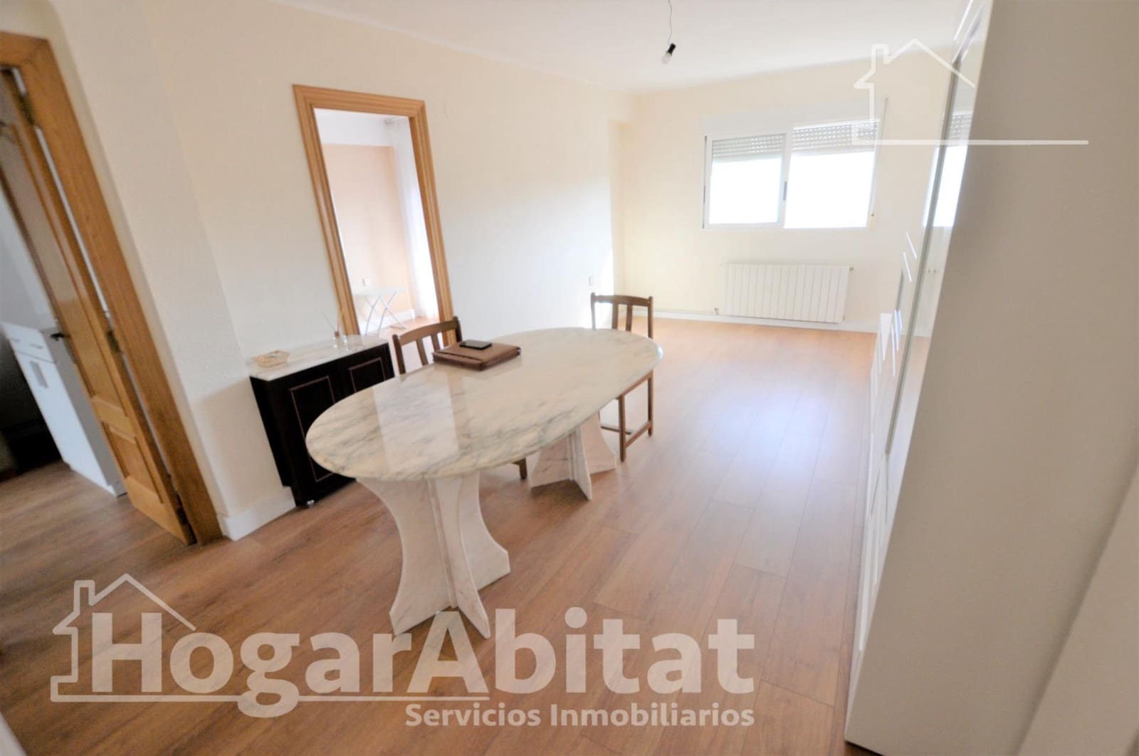 3 slaapkamer Flat te koop in Tavernes Blanques - € 210.000 (Ref: 9508935)