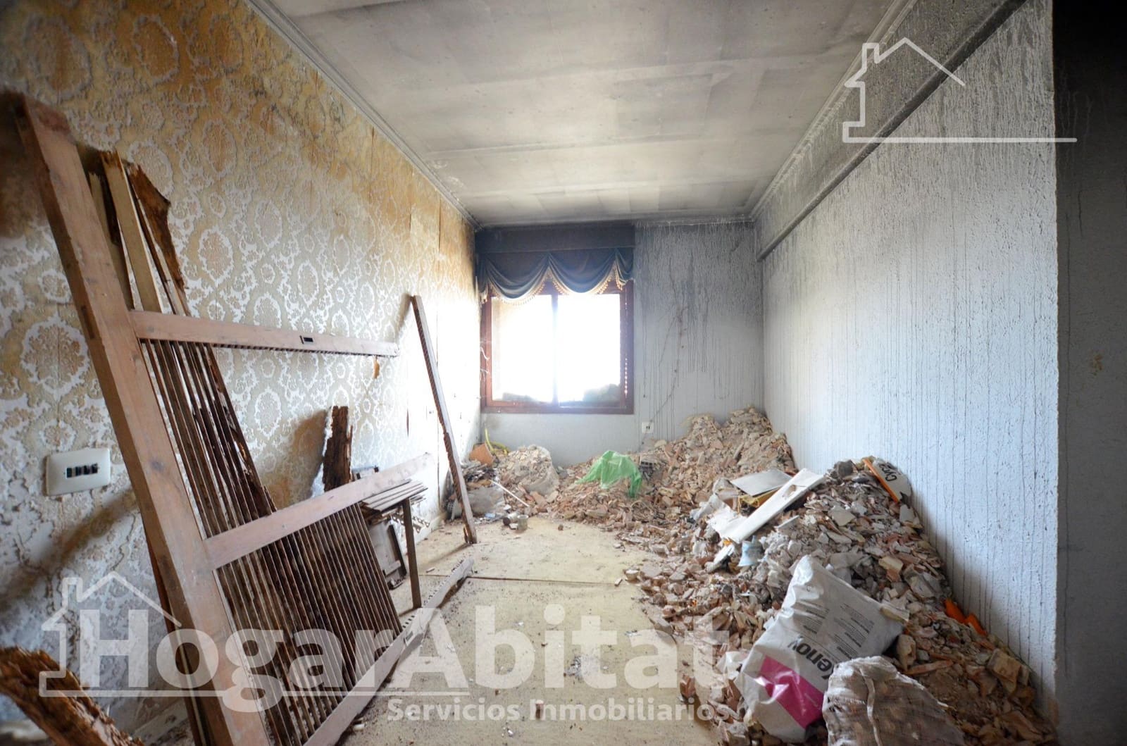 3 bedroom Townhouse for sale in Cullera - € 135,000 (Ref: 9508937)