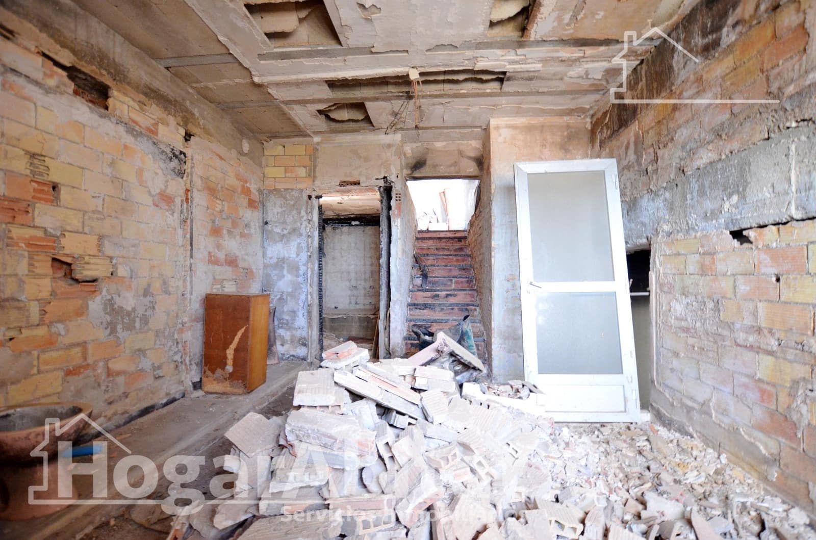 3 bedroom Townhouse for sale in Cullera - € 135,000 (Ref: 9508937)