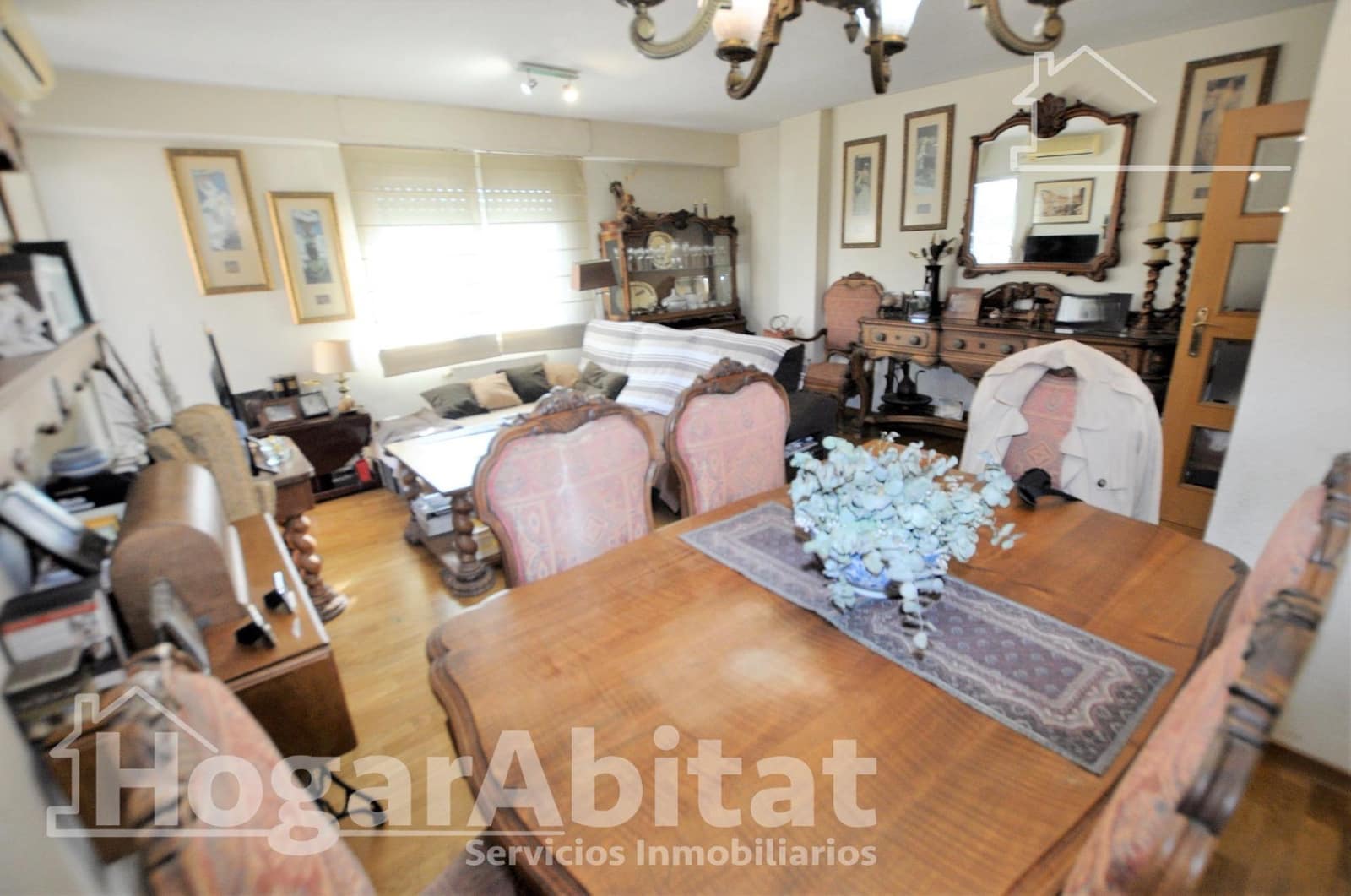 4 bedroom Flat for sale in Valencia city - € 440,000 (Ref: 9513459)