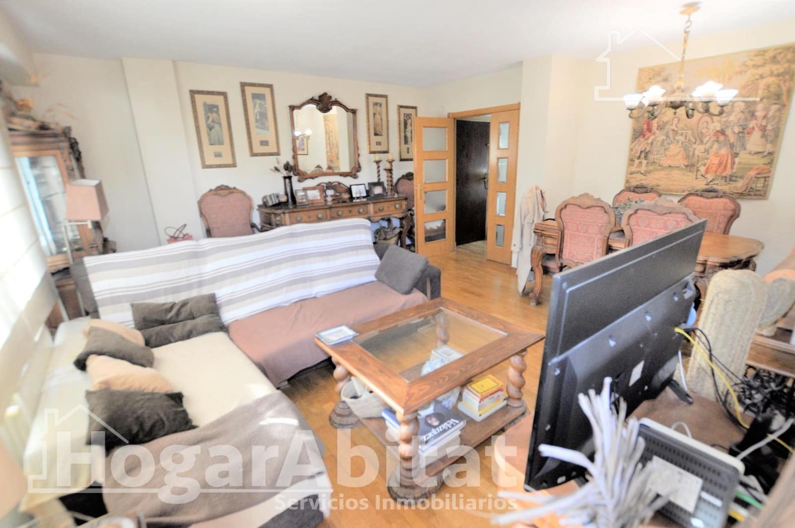 4 bedroom Flat for sale in Valencia city - € 440,000 (Ref: 9513459)