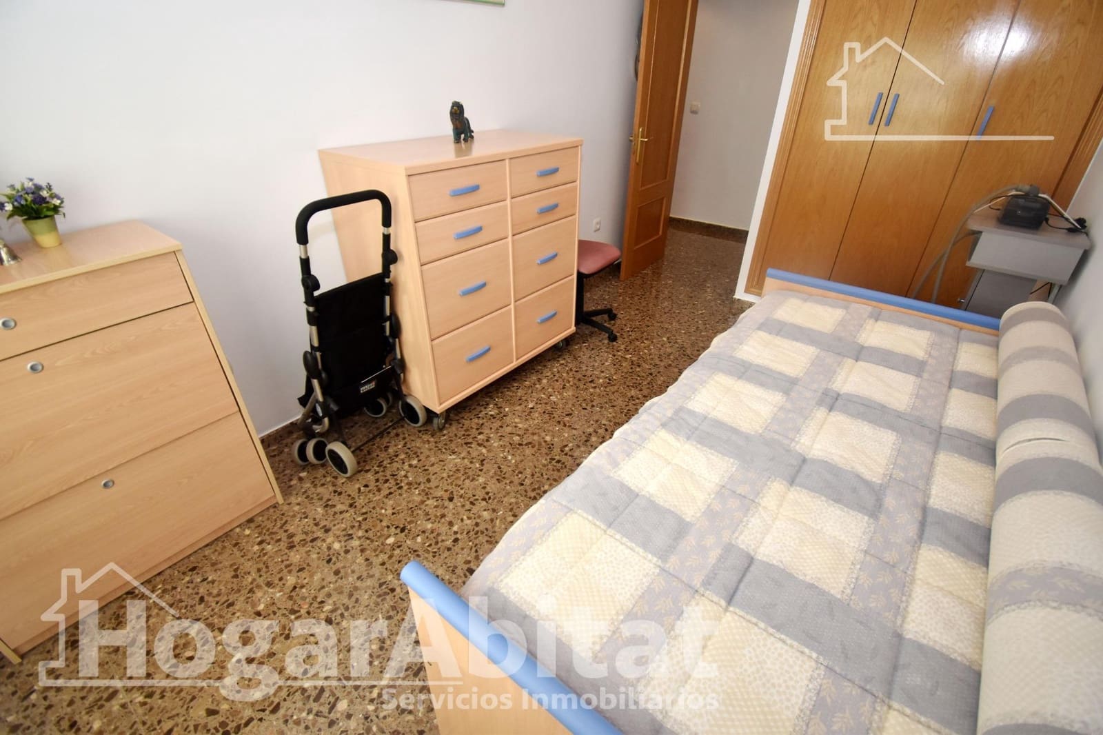 4 makuuhuone Asunto myytävänä paikassa Vila-real mukana 
autotalli - 215 000 € (Ref: 9513463)