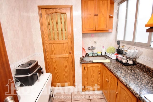 4 bedroom Flat for sale in Sueca - € 115,000 (Ref: 9513465)