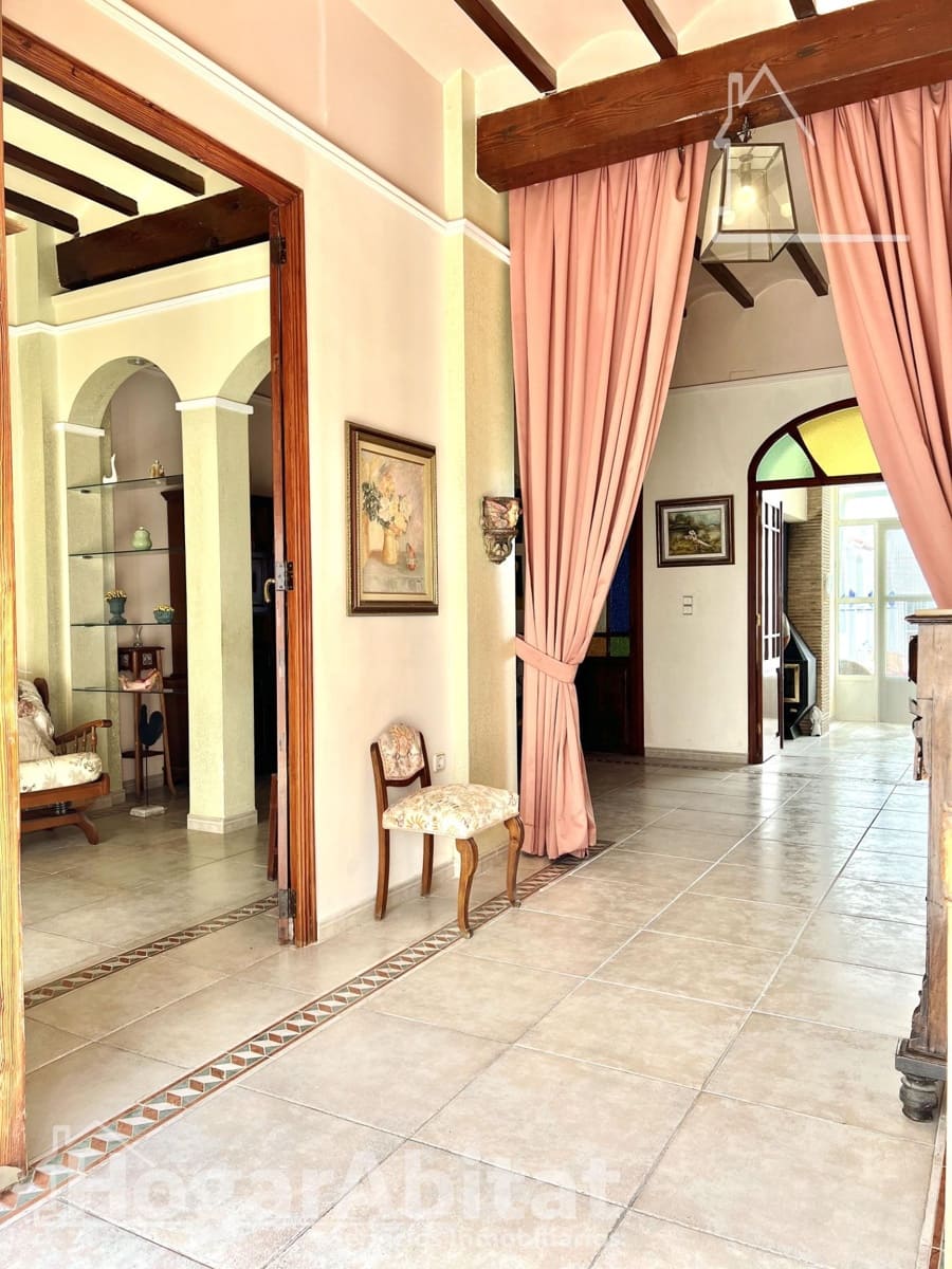 6 bedroom Townhouse for sale in Villalonga - € 299,000 (Ref: 9513466)