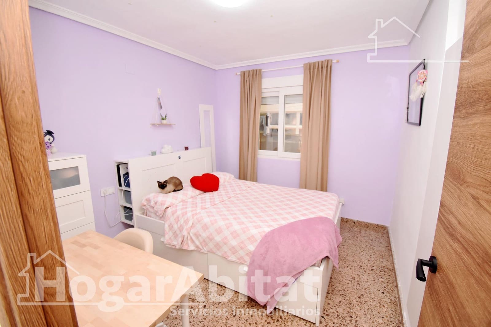Piso de 4 habitaciones en Alcàsser en venta - 230.000 € (Ref: 9518945)