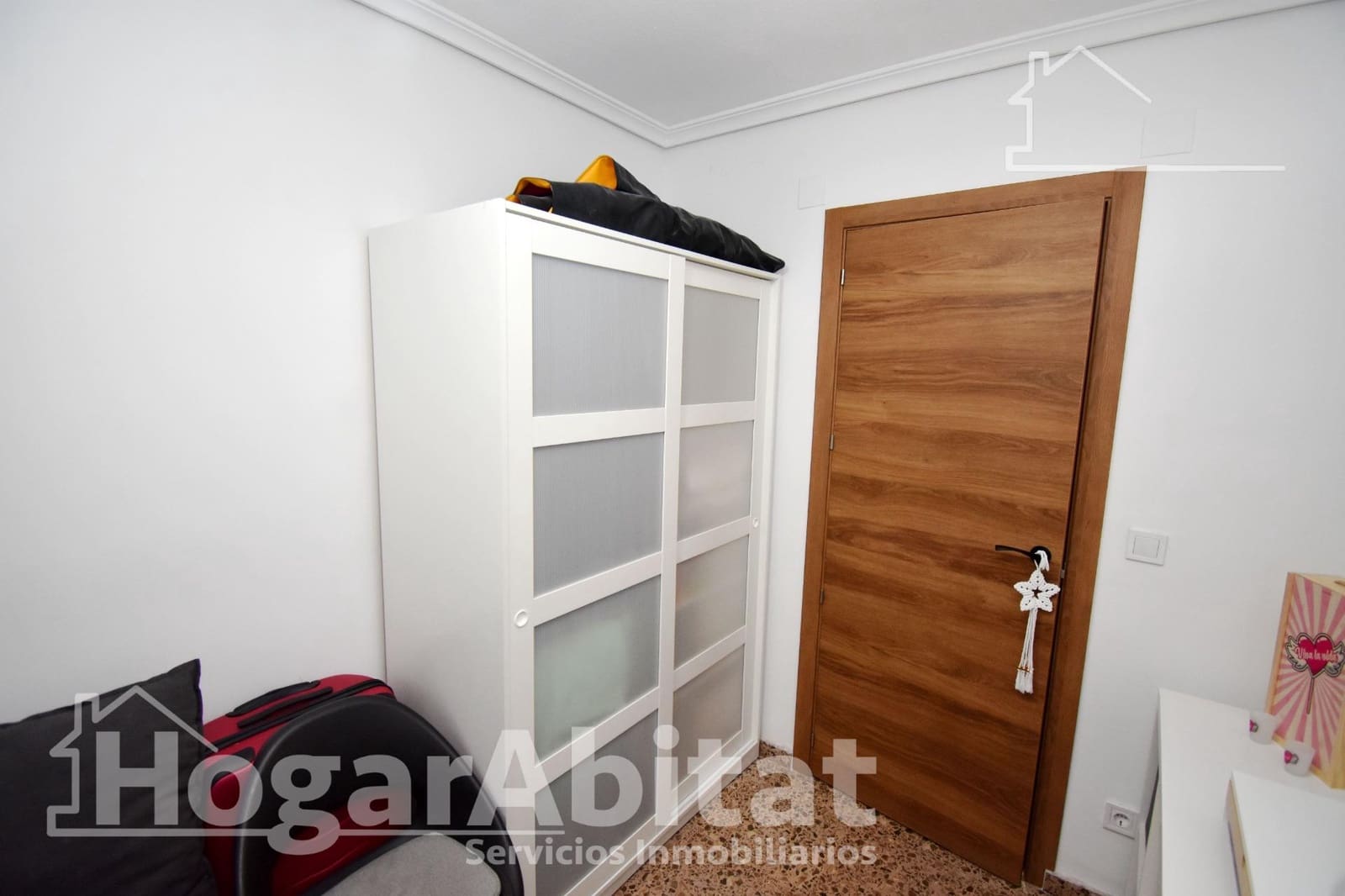 Piso de 4 habitaciones en Alcàsser en venta - 230.000 € (Ref: 9518945)