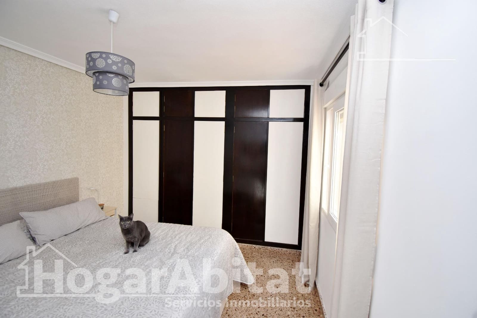 Piso de 4 habitaciones en Alcàsser en venta - 230.000 € (Ref: 9518945)