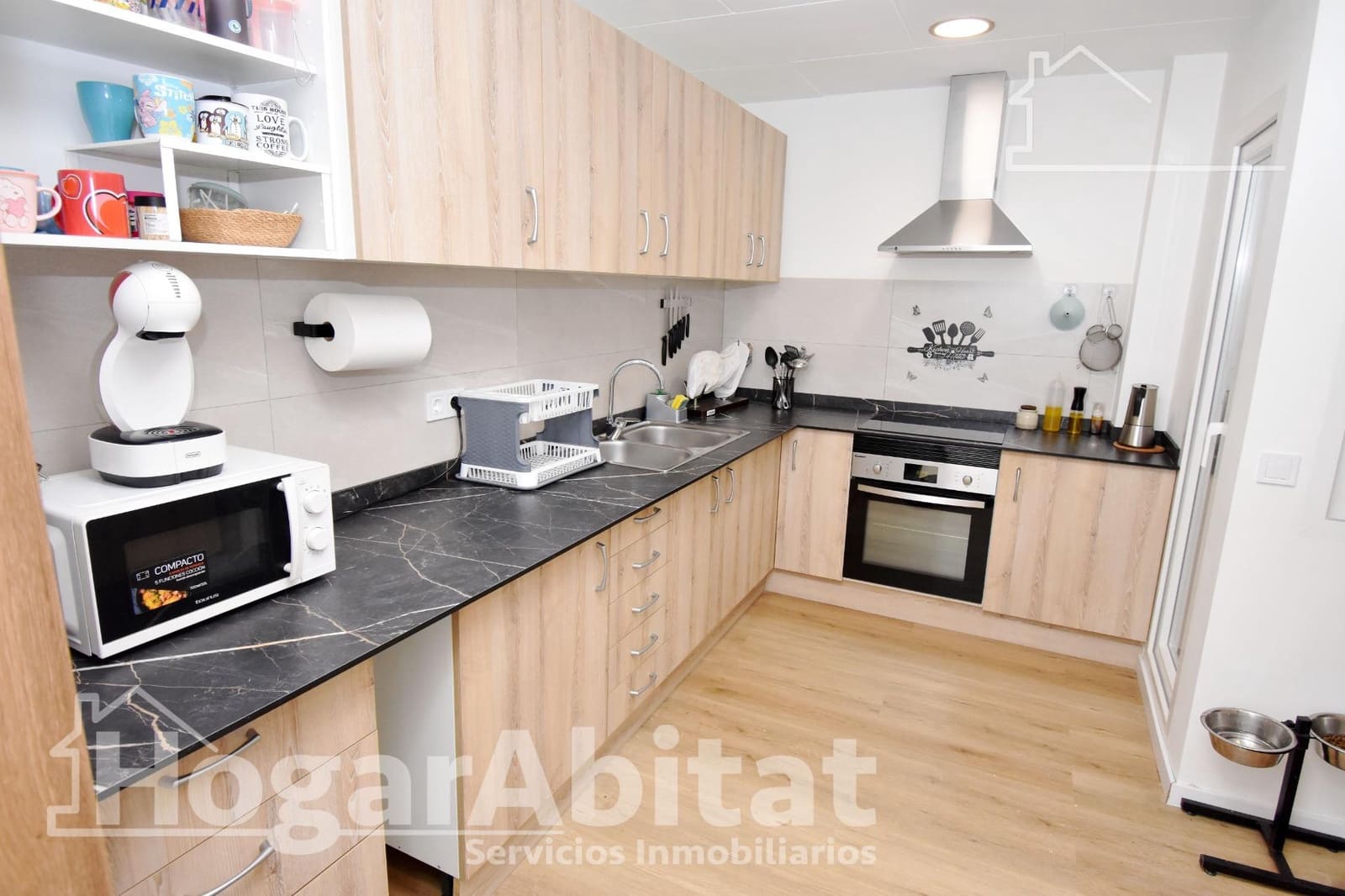 Piso de 4 habitaciones en Alcàsser en venta - 230.000 € (Ref: 9518945)