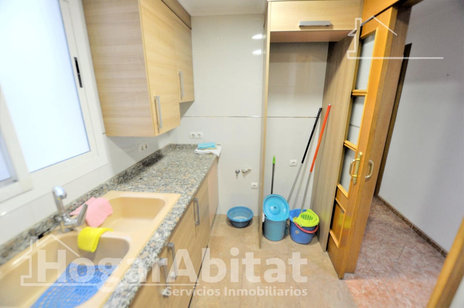 3 makuuhuone Asunto myytävänä paikassa Valencia kaupunki - 310 000 € (Ref: 9518947)