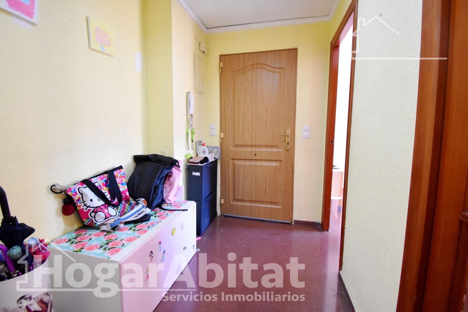 4 soveværelse Lejlighed til salg i Oliva - € 135.000 (Ref: 9518949)