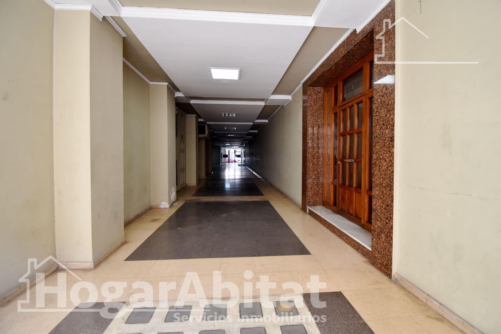 4 soveværelse Lejlighed til salg i Oliva - € 135.000 (Ref: 9518949)