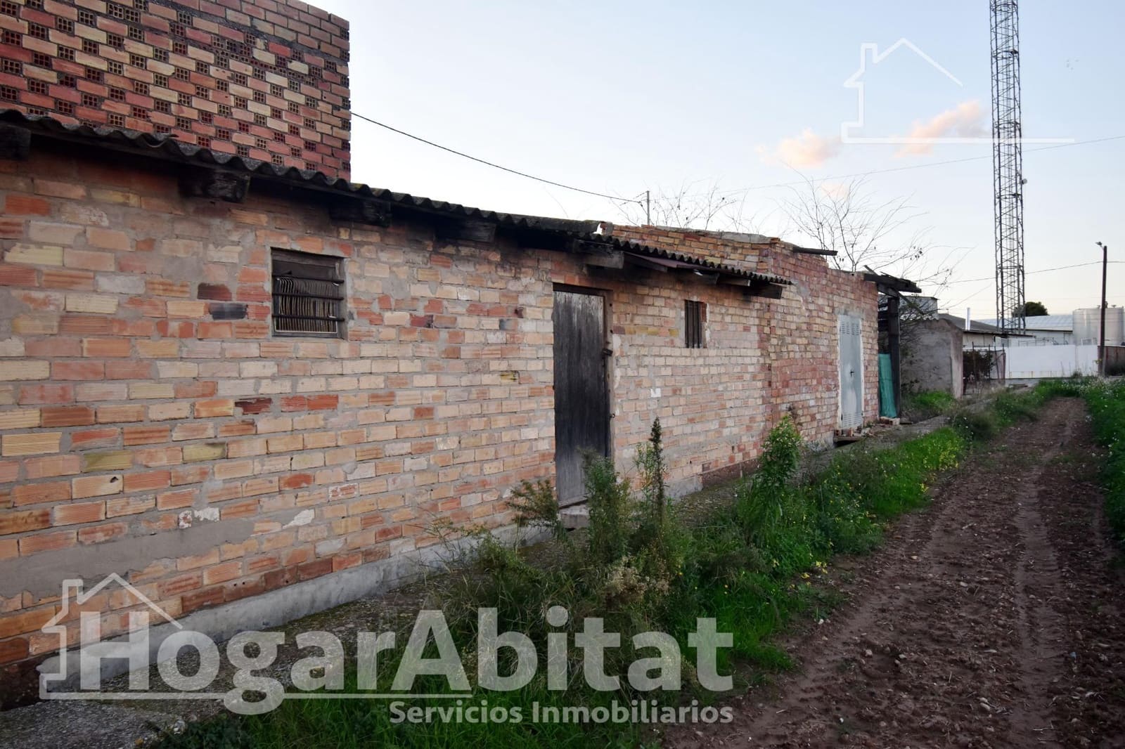 5 Zimmer Villa zu verkaufen in Les Alqueries / Alquerias del Nino Perdido - 75.000 € (Ref: 9518952)