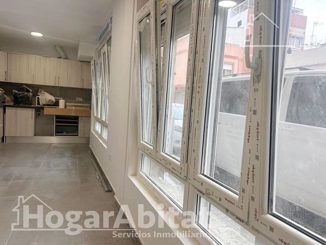 1 bedroom Flat for sale in Sagunto / Sagunt - € 145,000 (Ref: 9518953)