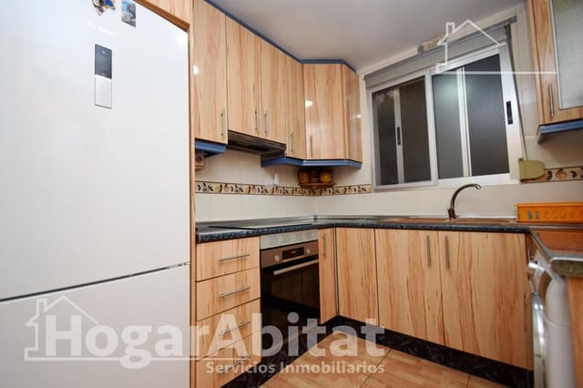 3 bedroom Flat for sale in Quart de Poblet - € 185,000 (Ref: 9518958)