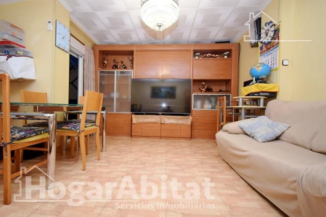 3 bedroom Flat for sale in Quart de Poblet - € 185,000 (Ref: 9518958)