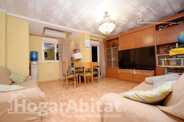 3 bedroom Flat for sale in Quart de Poblet - € 185,000 (Ref: 9518958)