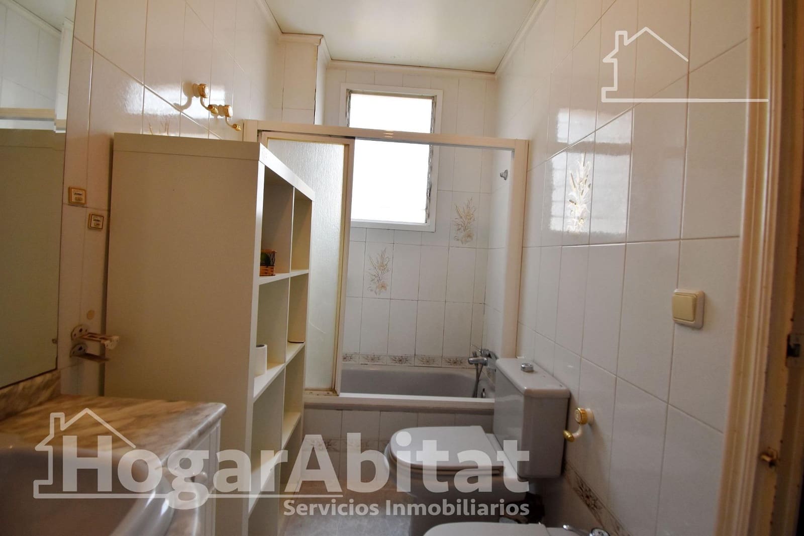 7 bedroom Townhouse for sale in Gandia - € 235,000 (Ref: 9519012)
