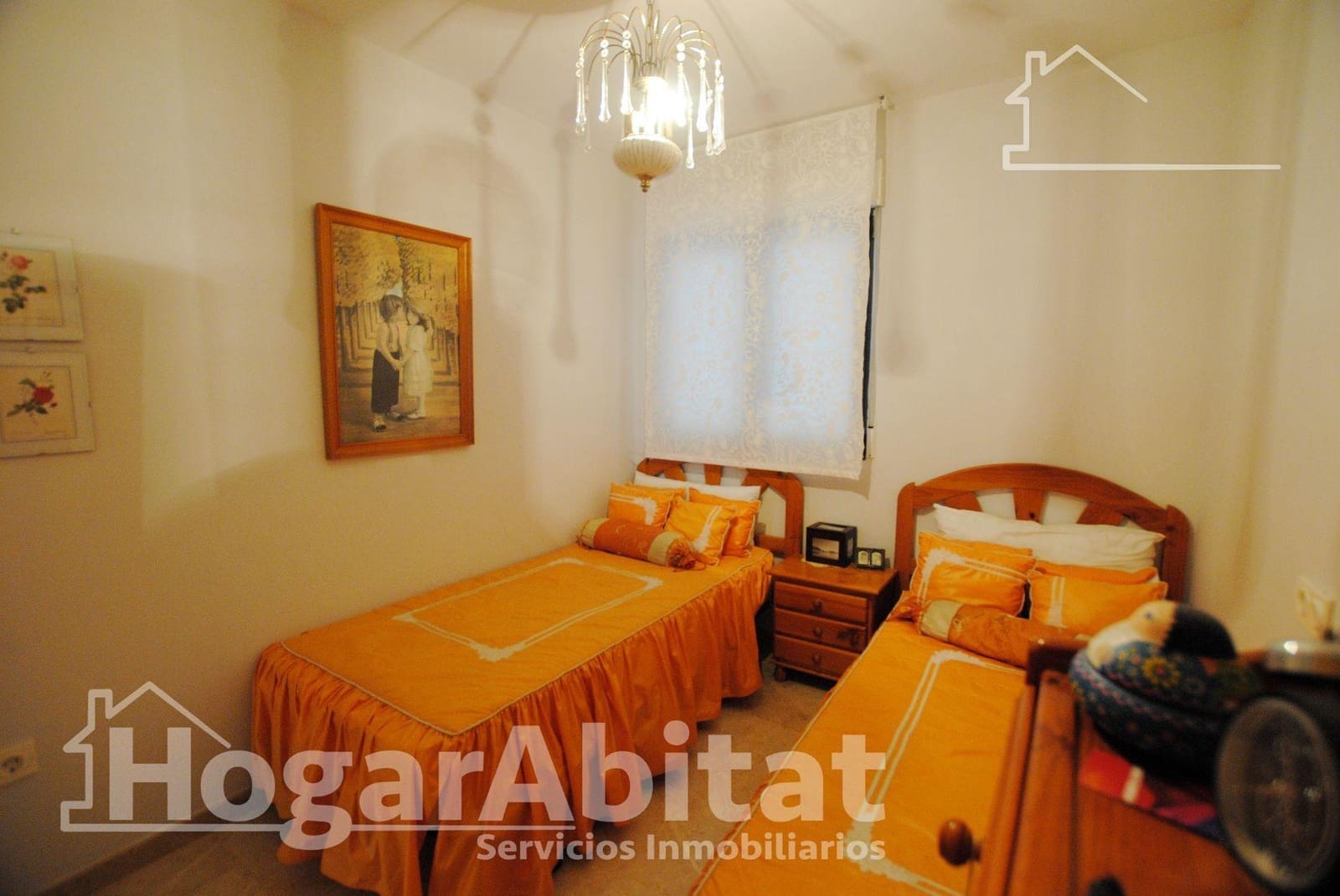 4 soverom Leilighet til salgs i Oliva med garasje - € 250 000 (Ref: 9524352)