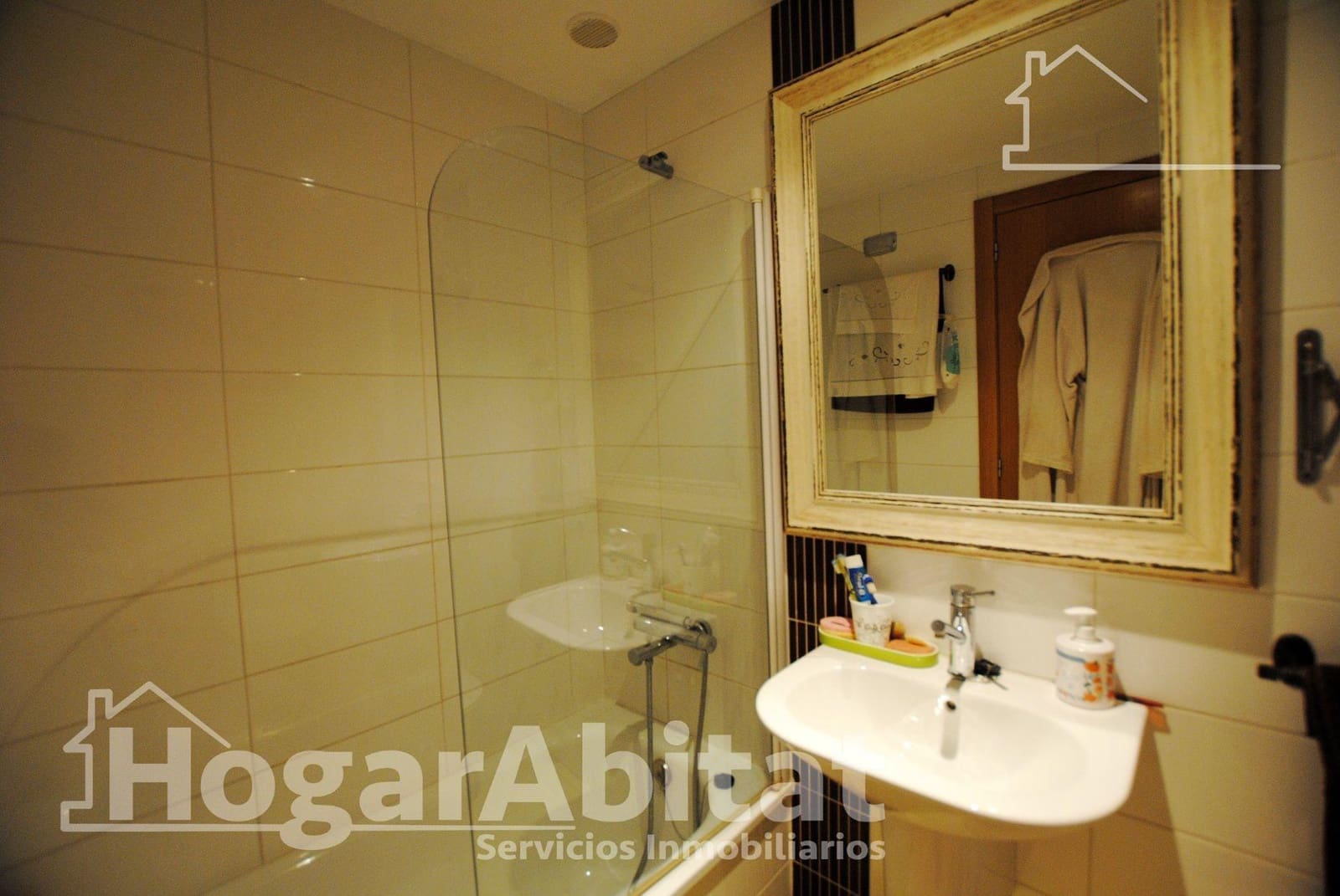 4 soverom Leilighet til salgs i Oliva med garasje - € 250 000 (Ref: 9524352)