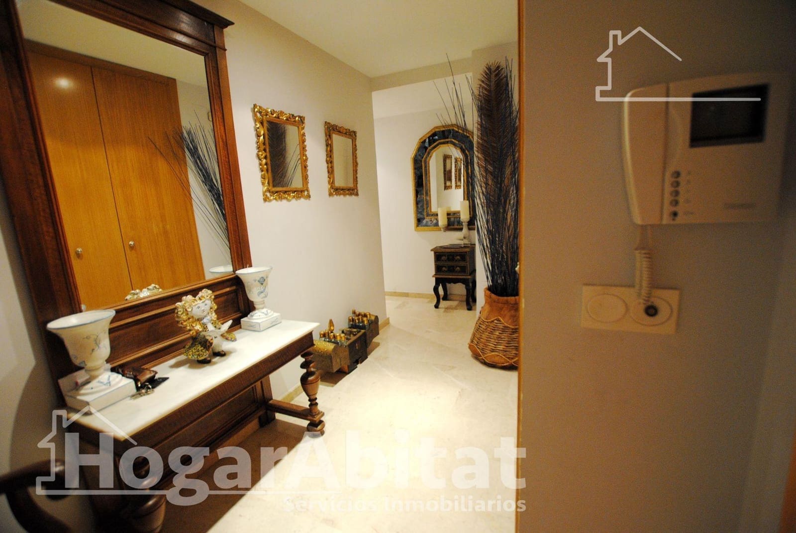 4 soverom Leilighet til salgs i Oliva med garasje - € 250 000 (Ref: 9524352)