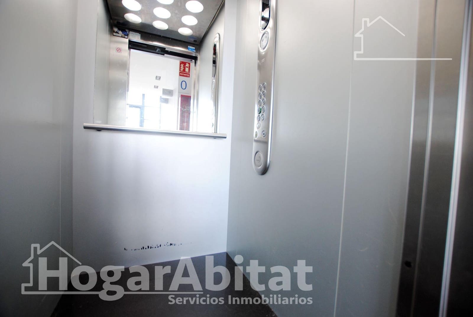 4 soverom Leilighet til salgs i Oliva med garasje - € 250 000 (Ref: 9524352)