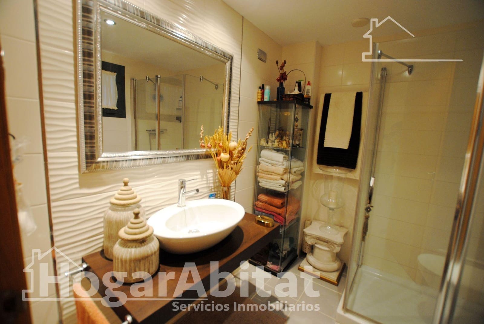 4 soverom Leilighet til salgs i Oliva med garasje - € 250 000 (Ref: 9524352)