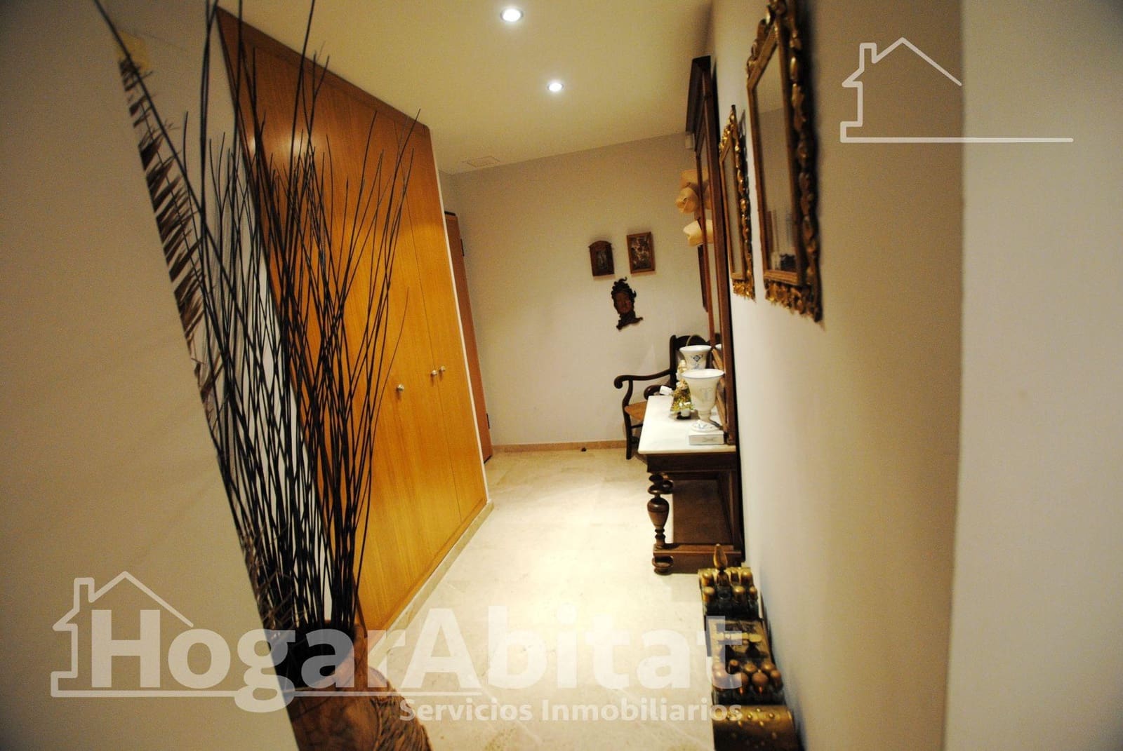 4 soverom Leilighet til salgs i Oliva med garasje - € 250 000 (Ref: 9524352)