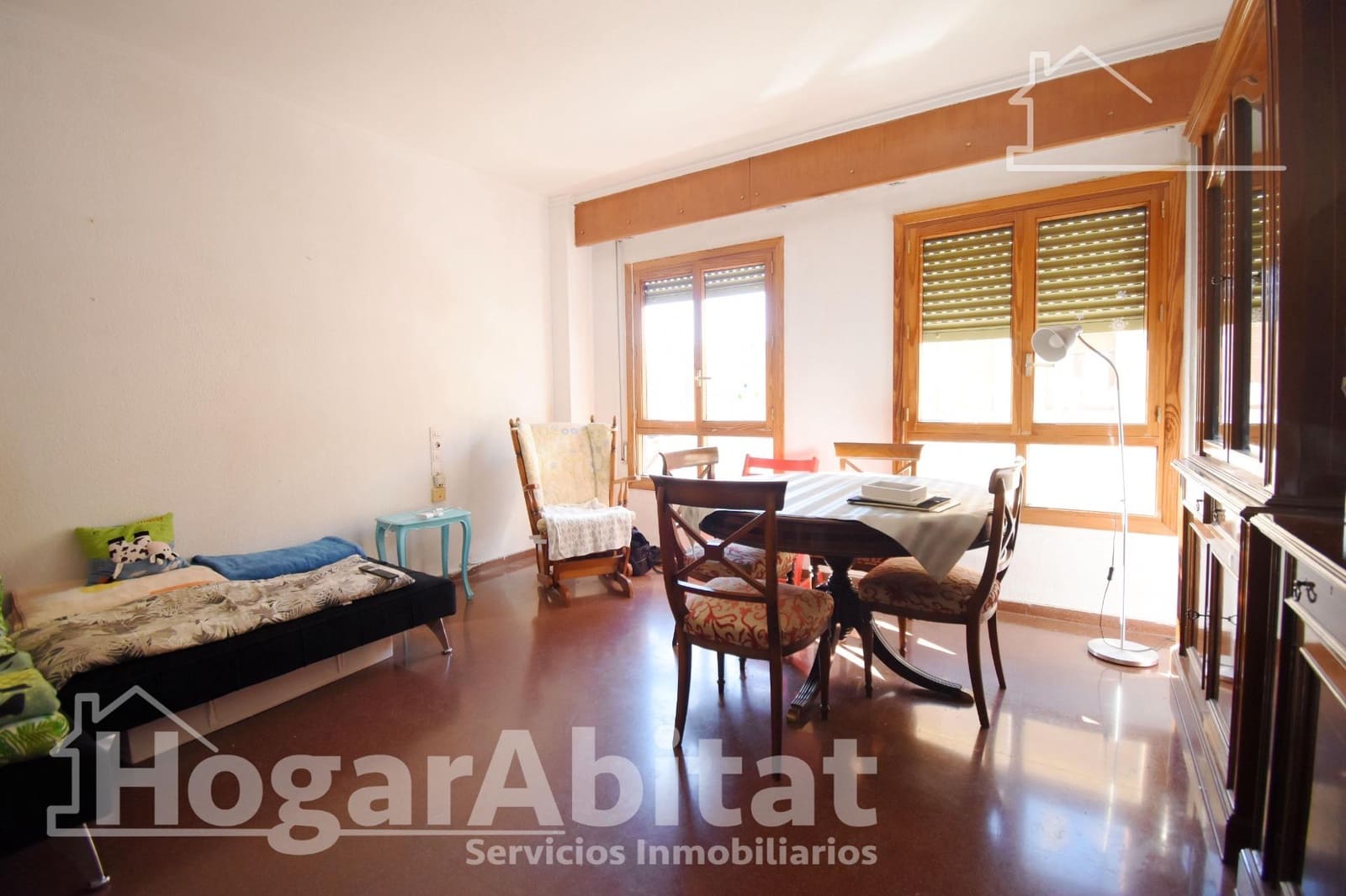 4 bedroom Flat for sale in Oliva - € 135,000 (Ref: 9524356)