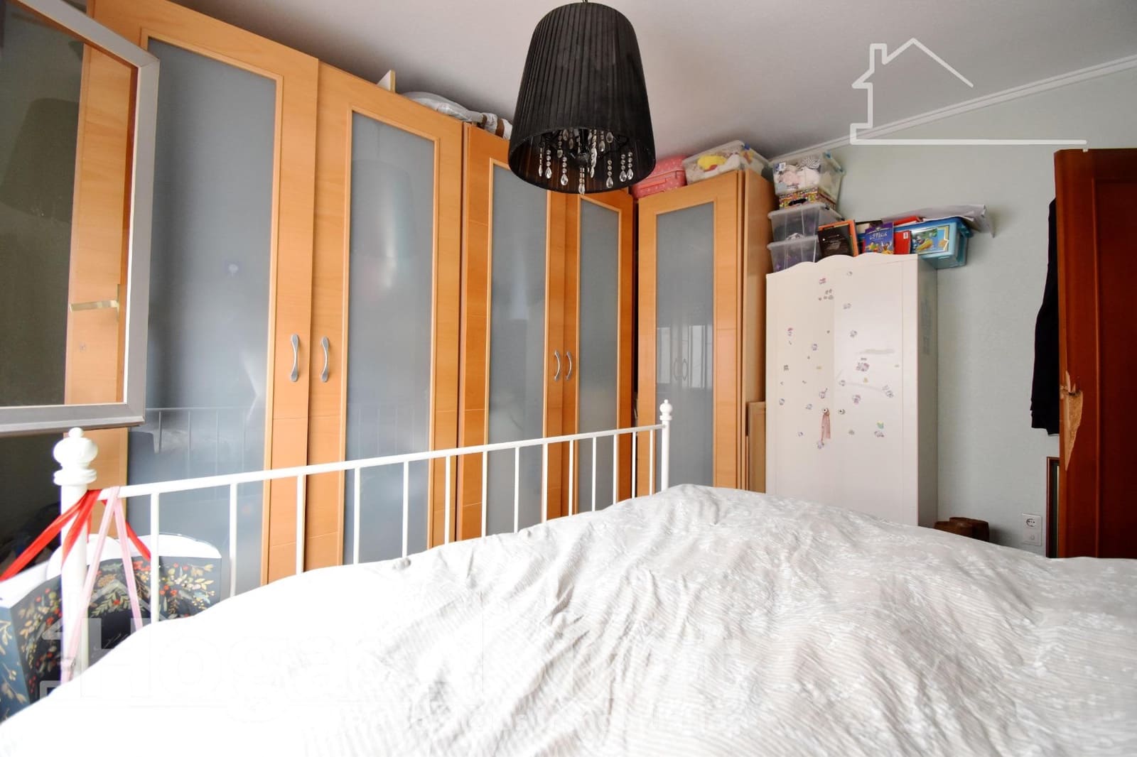 4 bedroom Flat for sale in Oliva - € 135,000 (Ref: 9524356)