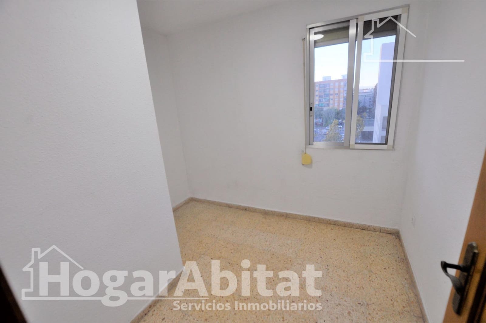 3 sovrum Lägenhet till salu i Valencia stad - 265 000 € (Ref: 9524360)