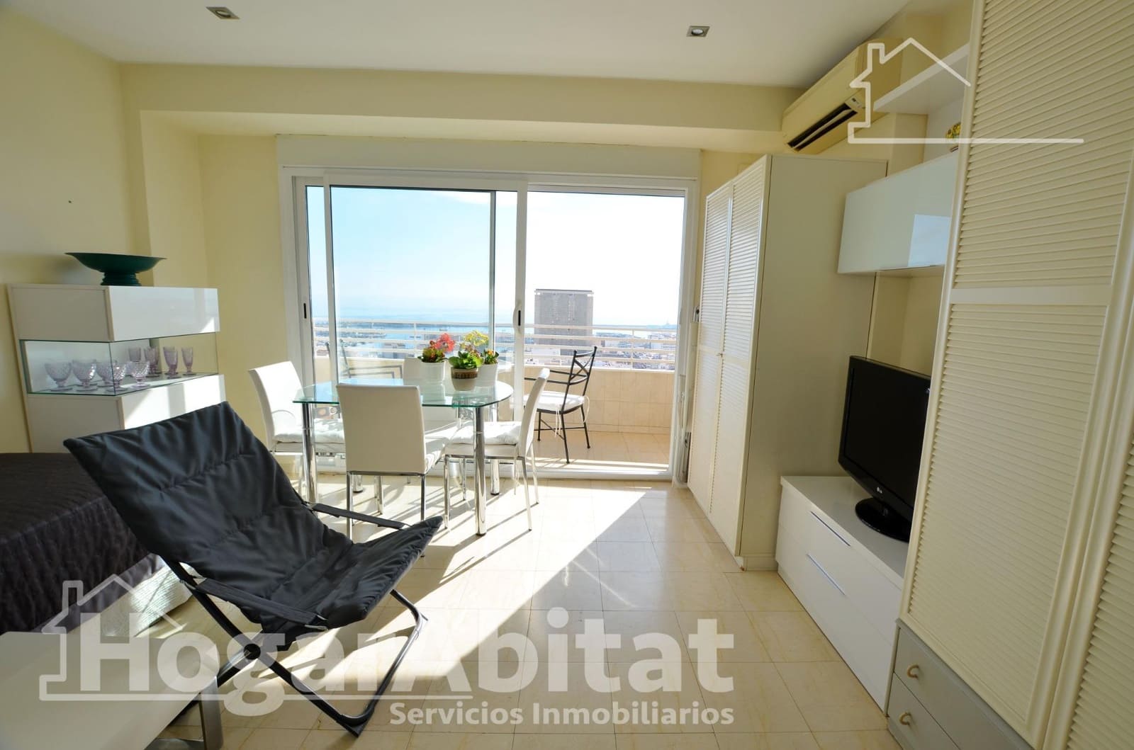 Wohnung zu verkaufen in Alicante / Alacant Stadt - 280.000 € (Ref: 9524361)