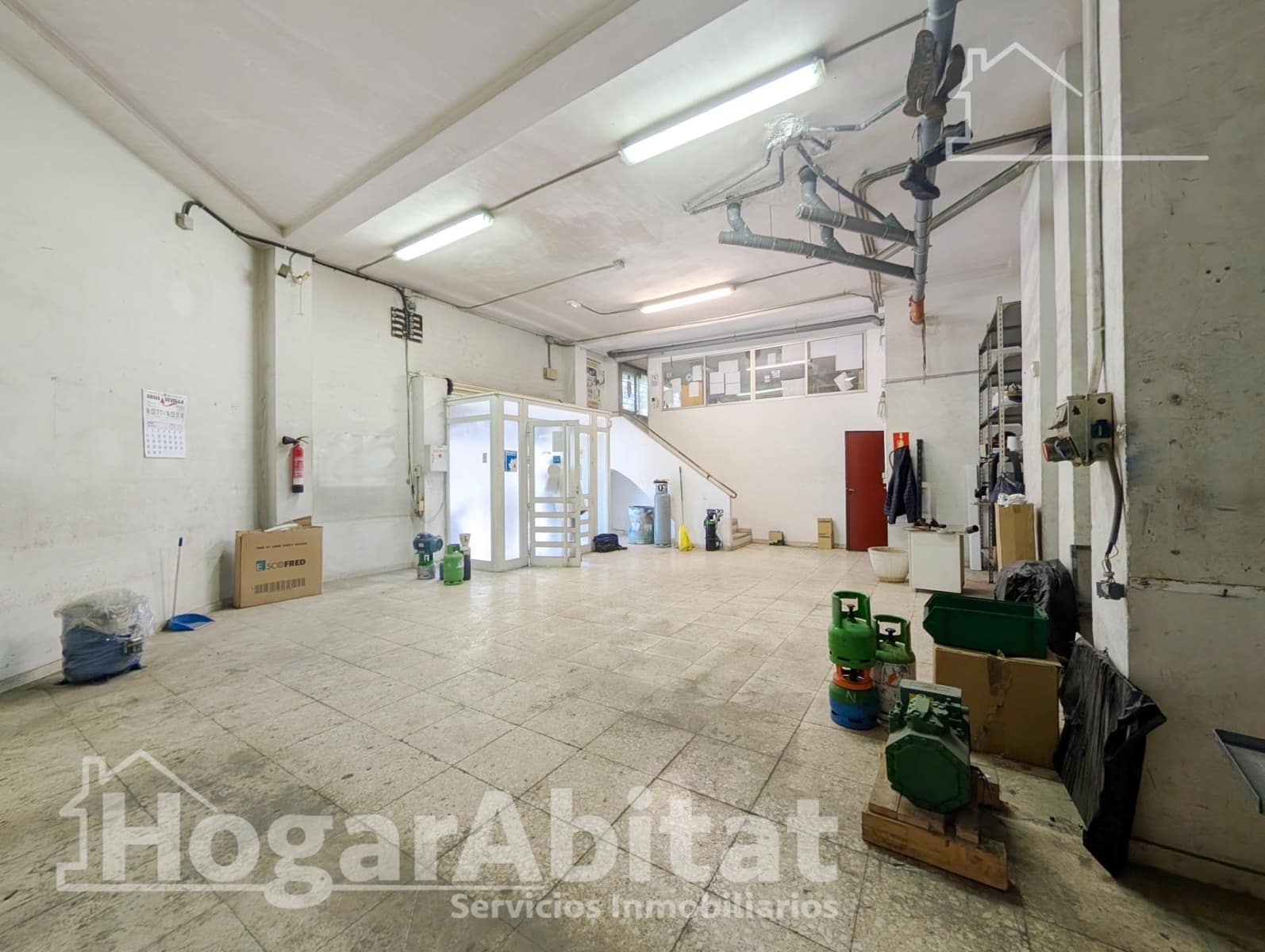 3 bedroom Commercial for sale in Alicante / Alacant city - € 161,000 (Ref: 9524363)