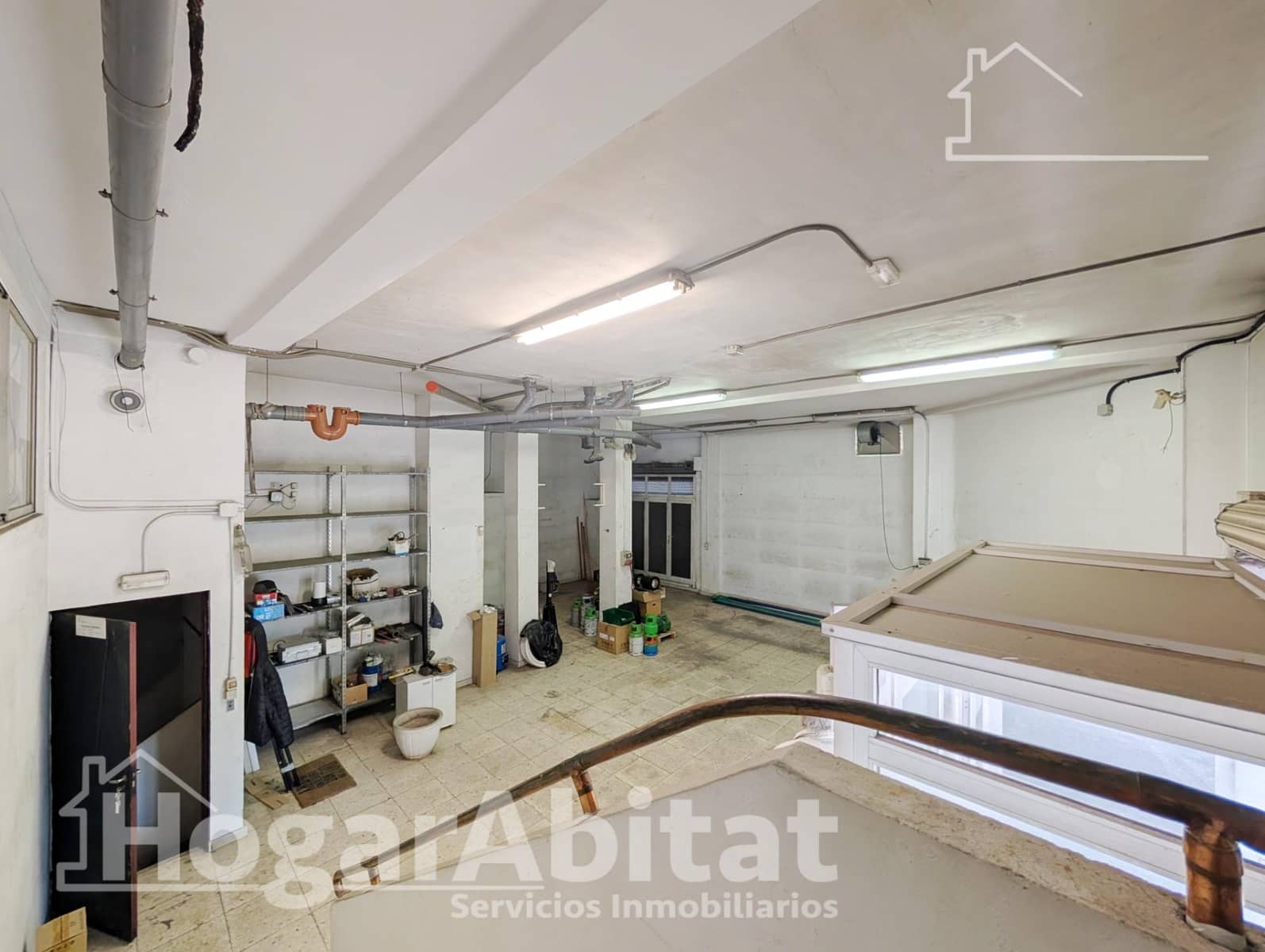 3 bedroom Commercial for sale in Alicante / Alacant city - € 161,000 (Ref: 9524363)