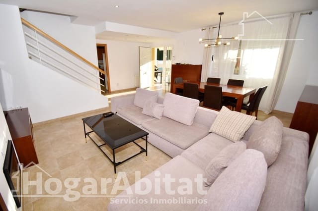 5 soverom Villa til salgs i Borriol med svømmebasseng garasje - € 390 000 (Ref: 9524365)