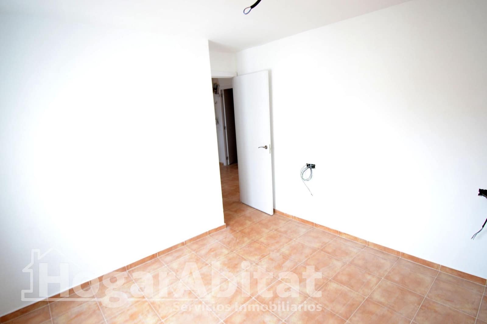 2 soveværelse Penthouse til leje i Catarroja - € 950 (Ref: 9524370)