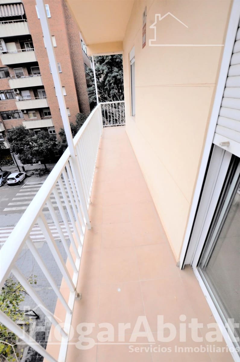 3 soveværelse Lejlighed til salg i Valencia by - € 310.000 (Ref: 9524373)