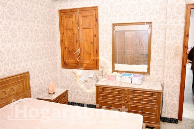 2 chambre Appartement à vendre à Llaurí - 85 000 € (Ref: 9524374)