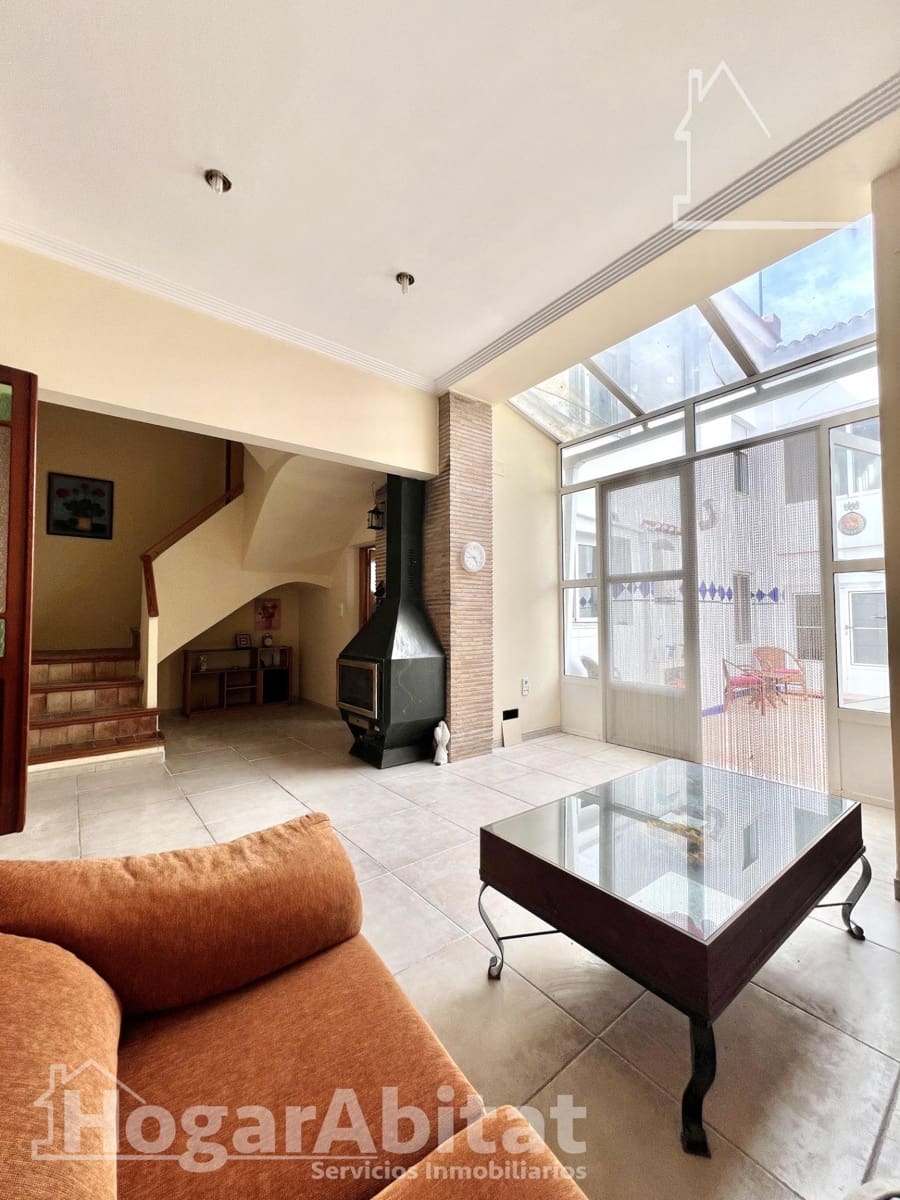 Casa de 6 habitaciones en Villalonga en venta - 299.000 € (Ref: 9524377)