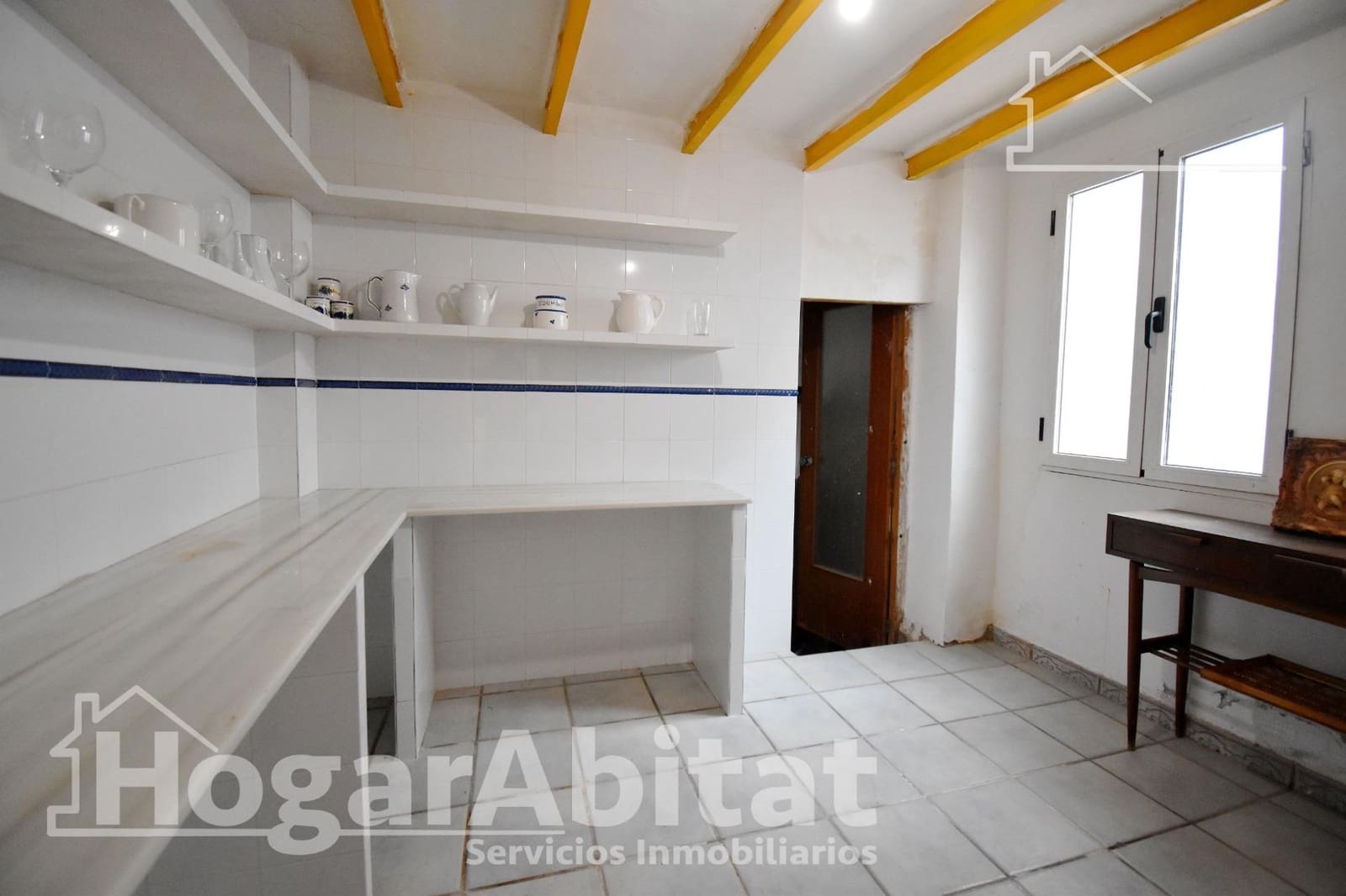 6 bedroom Townhouse for sale in Villalonga - € 299,000 (Ref: 9524377)