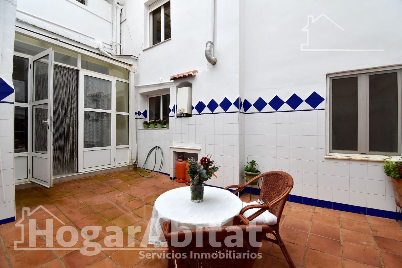 6 bedroom Townhouse for sale in Villalonga - € 299,000 (Ref: 9524377)