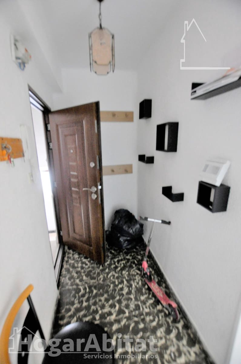 3 bedroom Flat for sale in Xirivella - € 105,000 (Ref: 9527750)