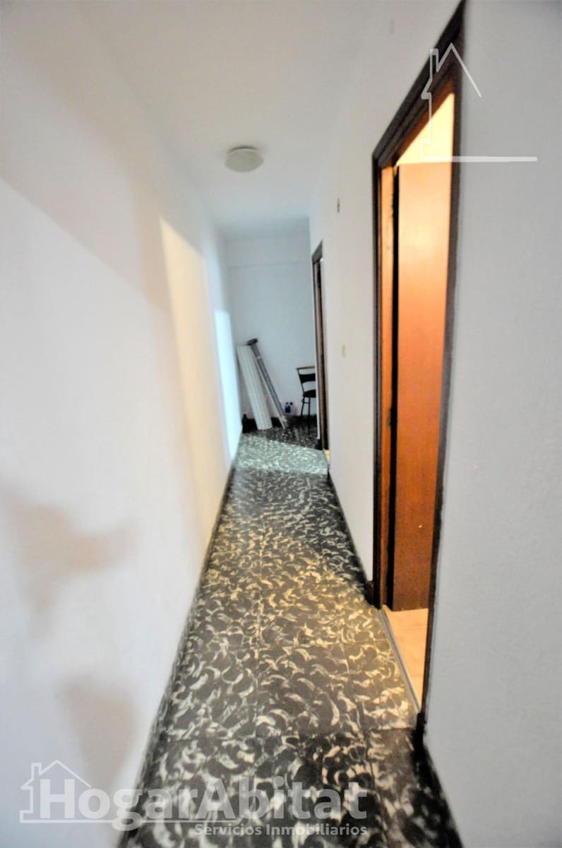 3 bedroom Flat for sale in Xirivella - € 105,000 (Ref: 9527750)