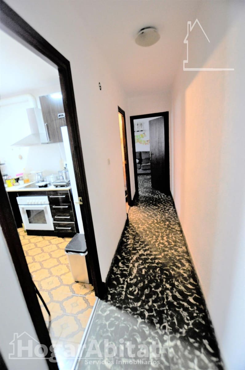 3 bedroom Flat for sale in Xirivella - € 105,000 (Ref: 9527750)