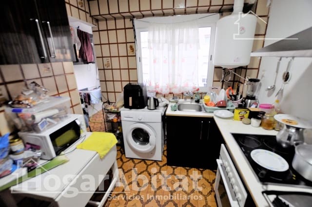 3 bedroom Flat for sale in Xirivella - € 105,000 (Ref: 9527750)